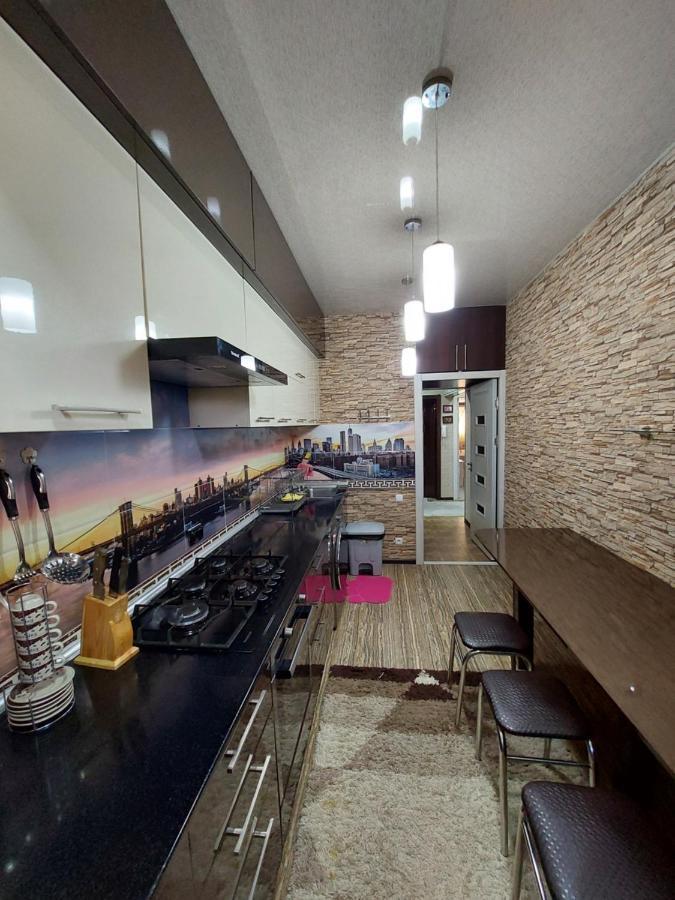 Hi-Tech Apartment In City Center タシュケント エクステリア 写真