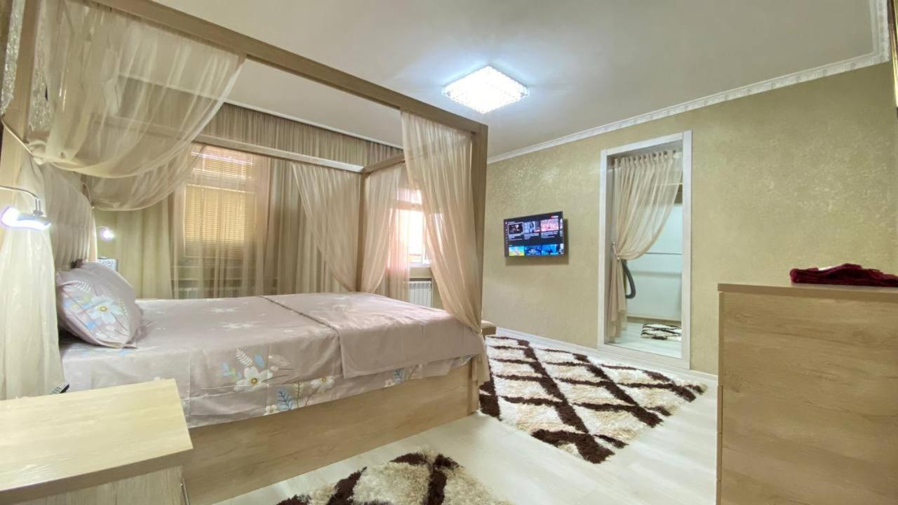 Hi-Tech Apartment In City Center タシュケント エクステリア 写真