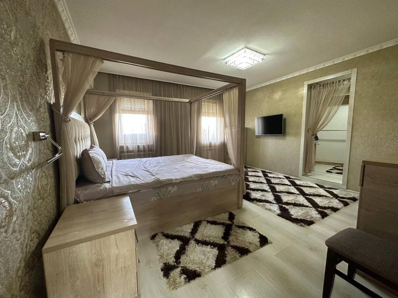 Hi-Tech Apartment In City Center タシュケント エクステリア 写真